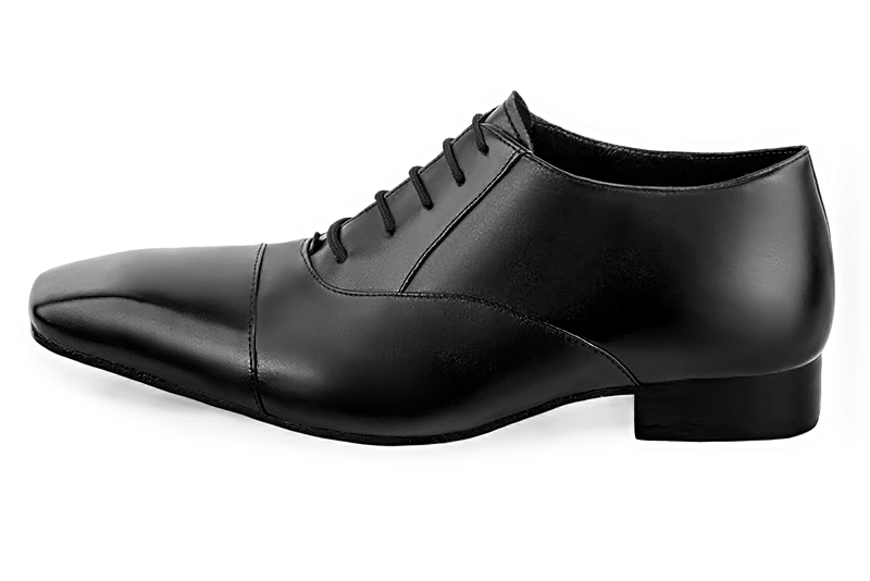 Satin black lace-up dress shoes for men. Square toe. Flat leather soles. Profile view - Florence KOOIJMAN